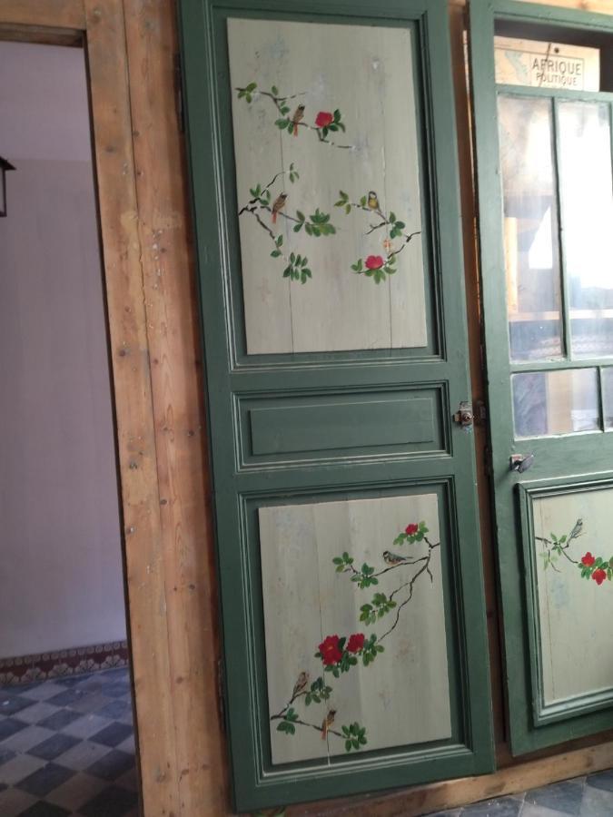 Chambres D'Hotes Le Carillon Берг Екстериор снимка